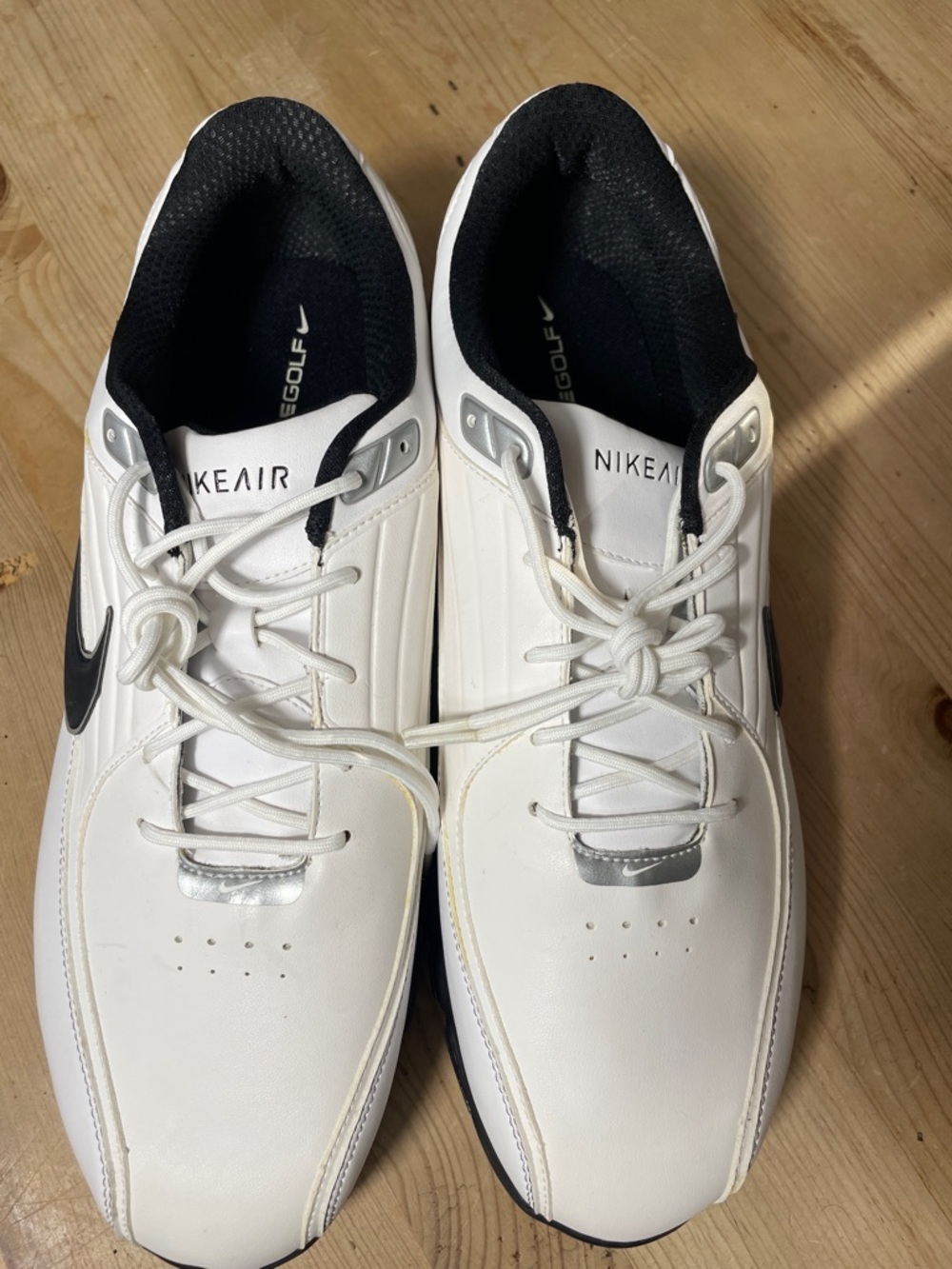 Nike Air Max Golf Men’s NEW White & Black Athletic Golf Shoes w Soft Cleats 13W
